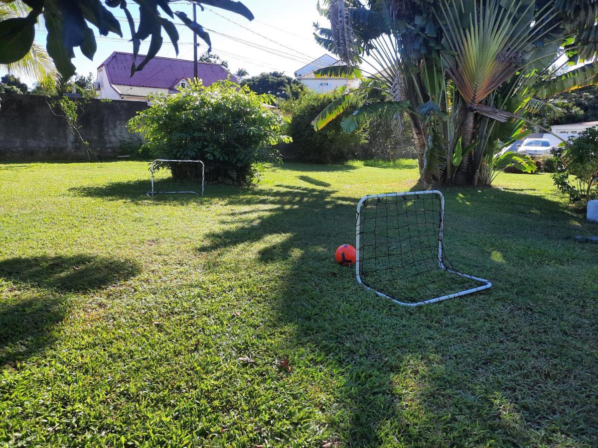 Tropical Dream - Gite Touristique - 4Adultes Et 3Enfants Baie-Mahault Exterior foto