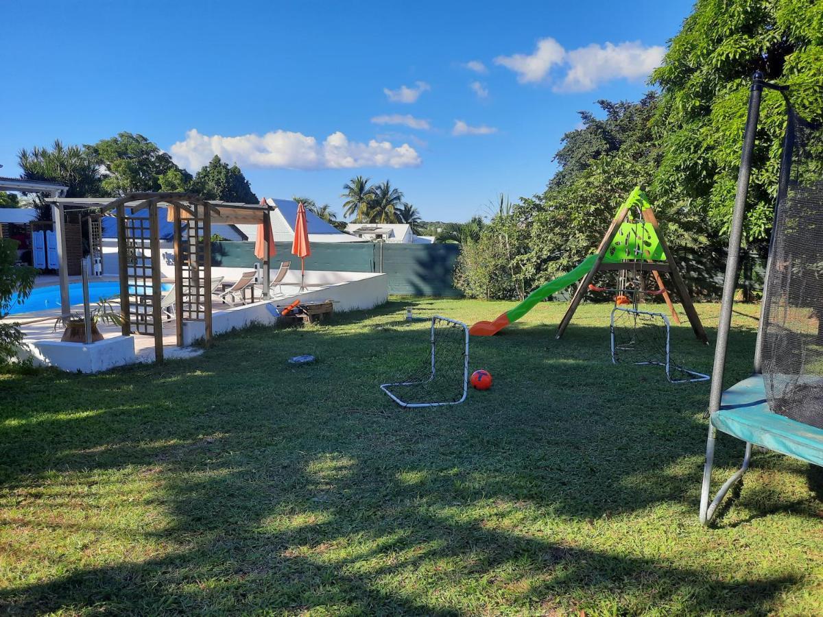 Tropical Dream - Gite Touristique - 4Adultes Et 3Enfants Baie-Mahault Exterior foto