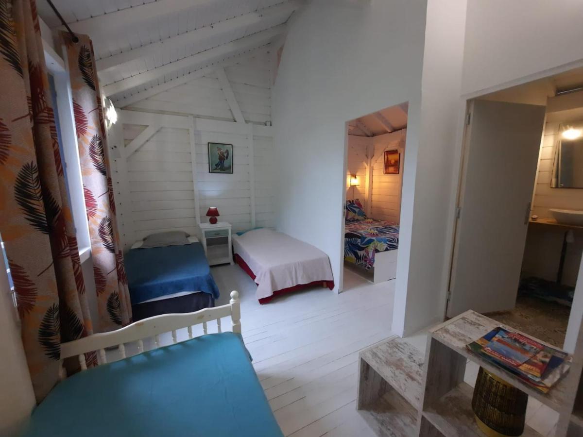 Tropical Dream - Gite Touristique - 4Adultes Et 3Enfants Baie-Mahault Exterior foto